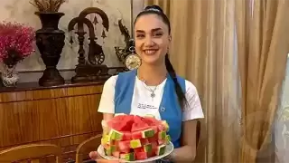 Qaghcats spasum en - Susanna Gevorgyan