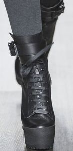 boots_winter_fasion_2009_2010_334-430[1].jpg