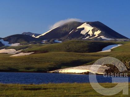 "Арагать лер"