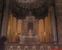 Армянская церковь "Ejmiacin"