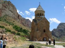 Армянская церковь "Нораванк"