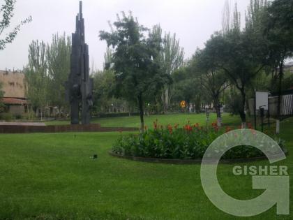 Мрачная и красивая погода  в Ереване )