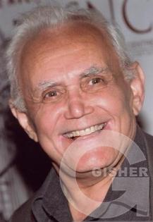 Мардик Мартин ( Mardik Martin )