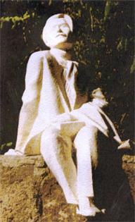 POET VAHAN TERYAN, First prize in competition, Stone, height-2m. 1988