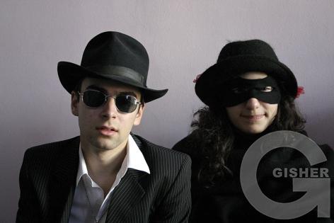 Chicago boy and unrecognized girl