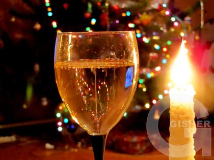 С наступающим!