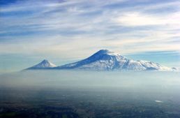 ararat1 ararat1