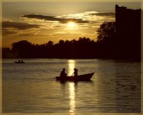 двое в лодке