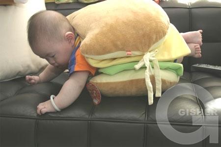 живой чизбургер