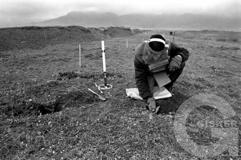 HALO Trust Minefield clearance, Askeran, Nagorno Karabakh © Onnik Krikorian , Oneworld Multimedia.
