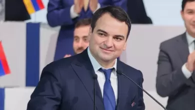 Нарек Карапетян жёстко ответил Николу Пашиняну