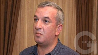 Chein spasum - Arsen Qaramyan