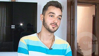 Chein spasum -  Hayk Petrosyan