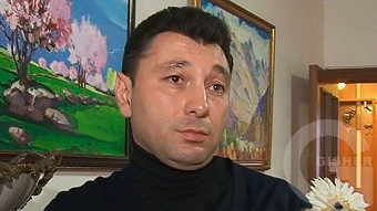 Chein spasum - Eduard Sharmazanov