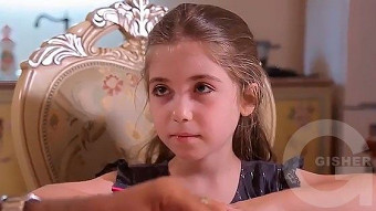 Kayaran - Episode 220