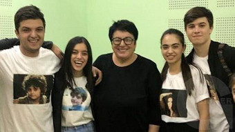 Chein spasum - Lira Qocharyan