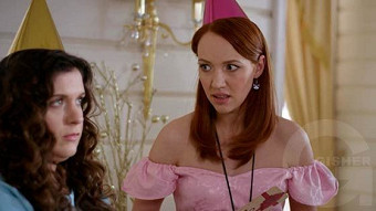 Деффчонки, 5 сезон, 10 серия