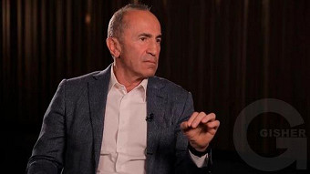 Harcazruyc - Robert Qocharyan