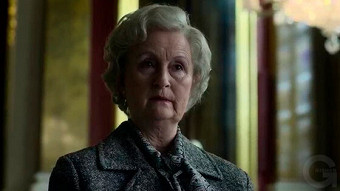 Թագը - սերիա 33